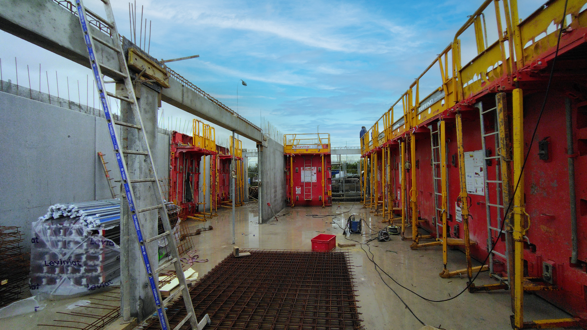 travaux_construction_lagord_batiments-commerciale-et-tertiaire